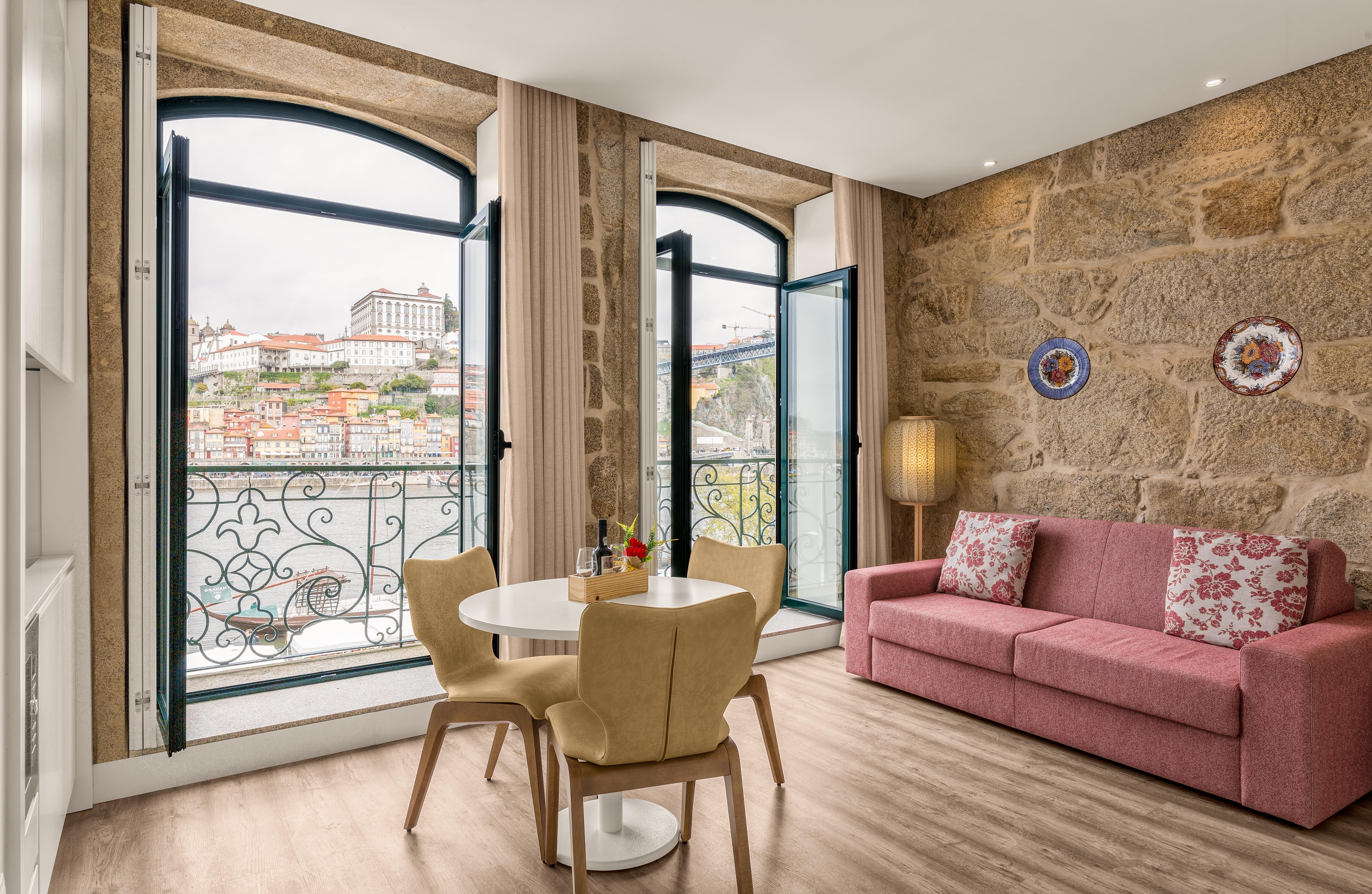296 เฮอริเทจ อพาร์ตเมนต์ Apartment บีลาโนวาเดกายา ภายนอก รูปภาพ